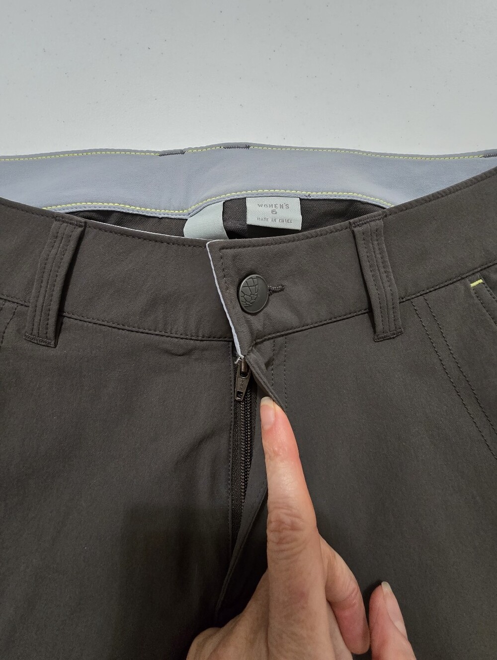 Stio Charcoal Gray Straight Leg Low Rise Hiking Pants Women's 6 Outdoor - Picture 8 of 13